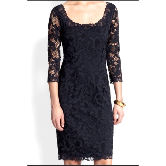 Josie Natori black lace Dahlia dress. Scoop neck. Size 8 - Picture 1 of 8